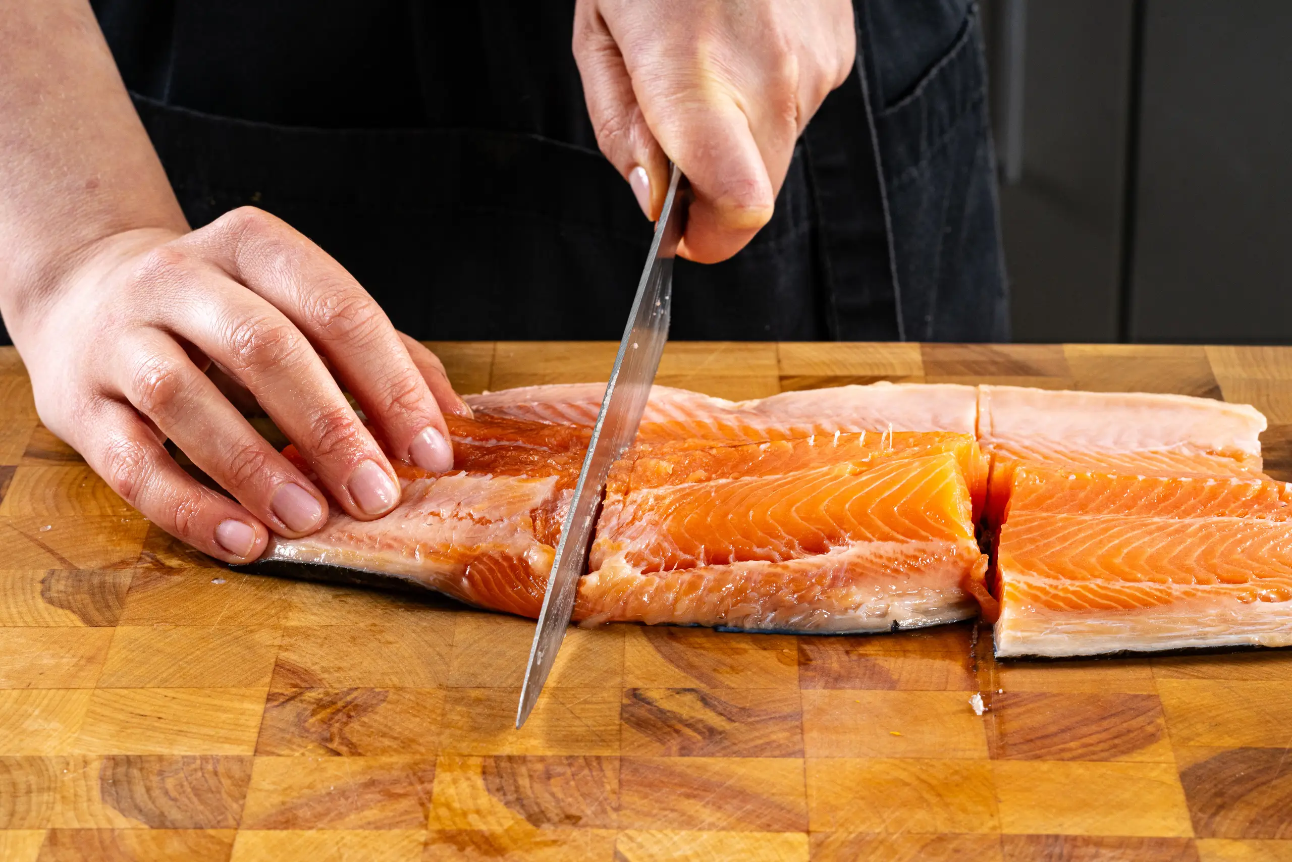 Шаг 3: Форель в сливочном соусе