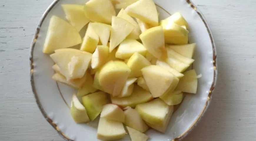 Фруктово - ягодный салат: шаг 3