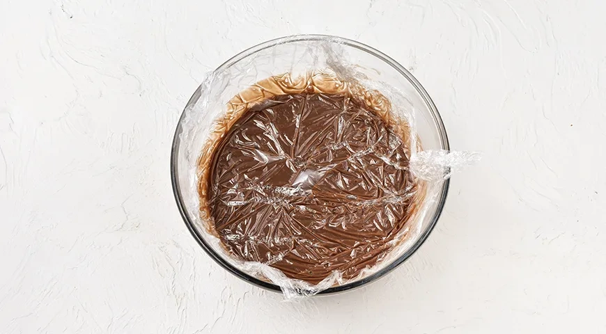 Ганаш для начинки торта: шаг 3