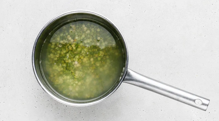 Гороховое пюре с колбасой: шаг 3