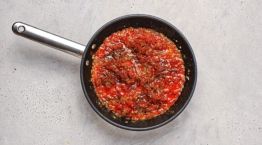 Харчо с орехами и ткемали: шаг 3