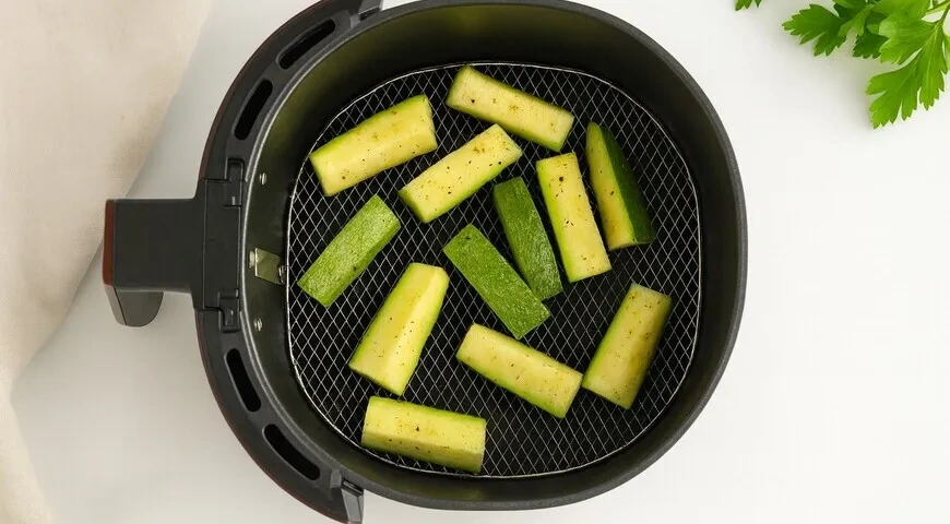 Кабачки в аэрогриле: шаг 3