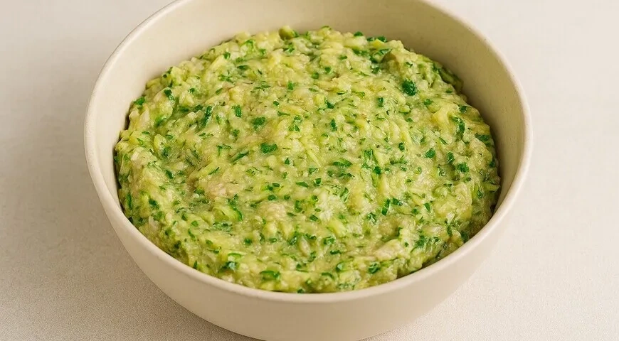 Кабачково-куриные оладьи: шаг 3