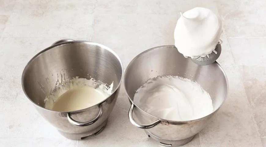 Капкейки Черный лес: шаг 3