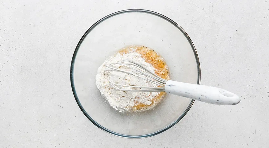 Капустные оладьи с сыром: шаг 3