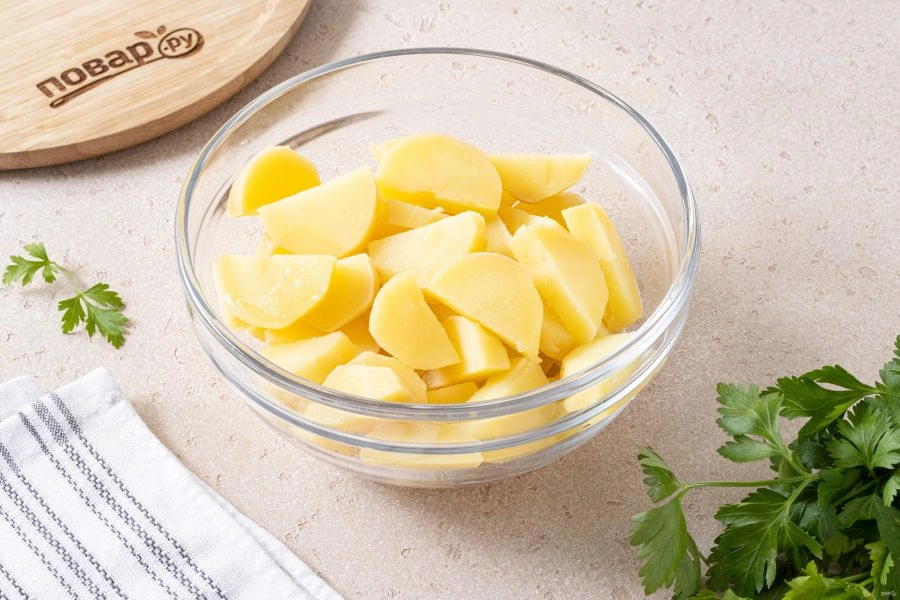 Шаг 3: Картофель ный салат на гарнир