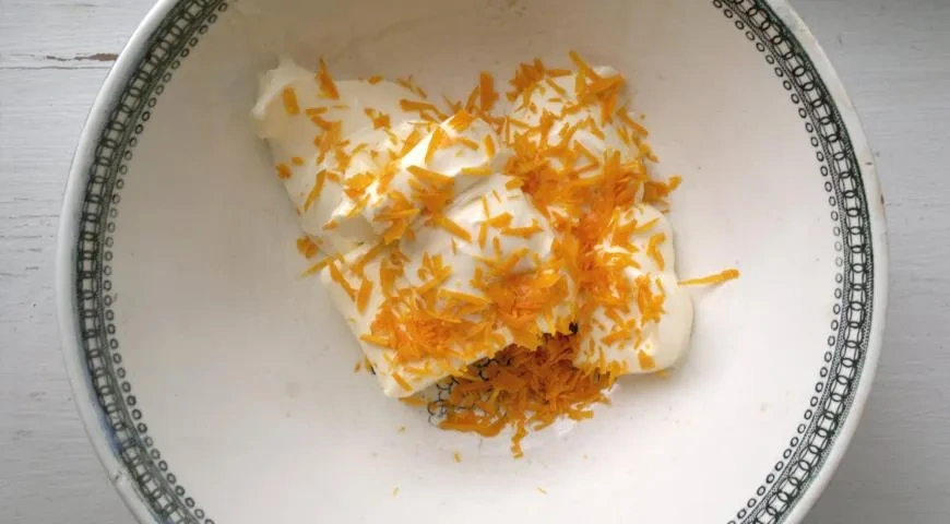 Кекс с апельсином, клюквой и сырным кремом: шаг 3