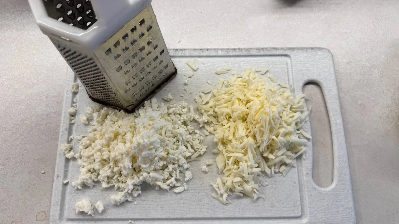 Хачапури за полчаса на лепёшке роти: шаг 3