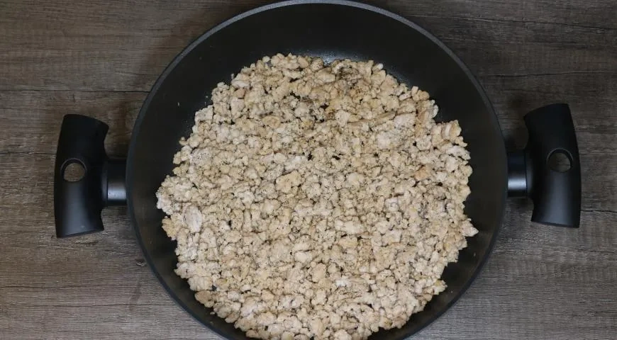 Китайские паровые пирожки: шаг 3