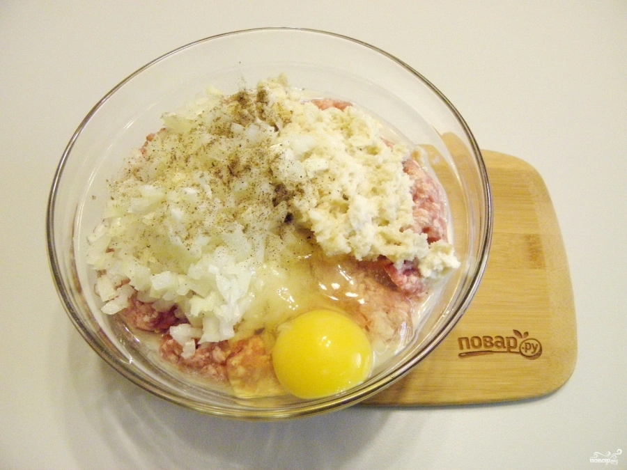 Шаг 3: Котлеты из фарш а классический рецепт