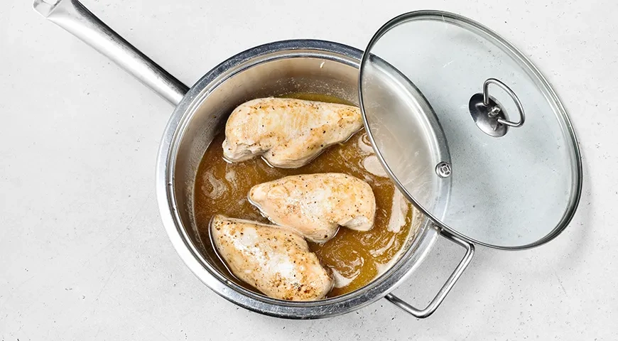 Куриное филе по-венгерски: шаг 3