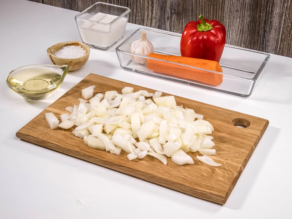 Шаг 3: Куриное филе с овощами в сливочном соусе