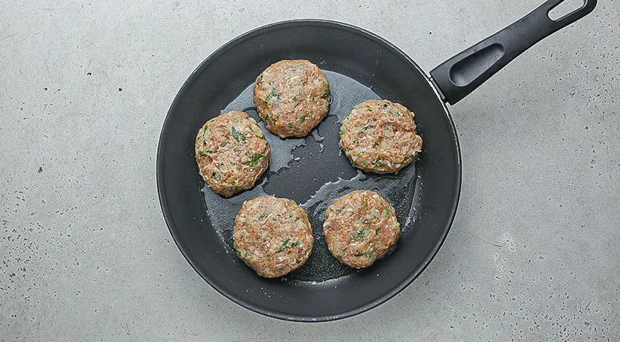 Куриные котлеты по-мароккански: шаг 3