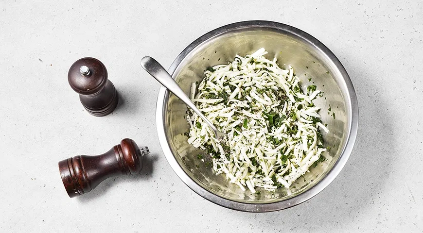 Куриные рулетики с моцареллой в беконе: шаг 3