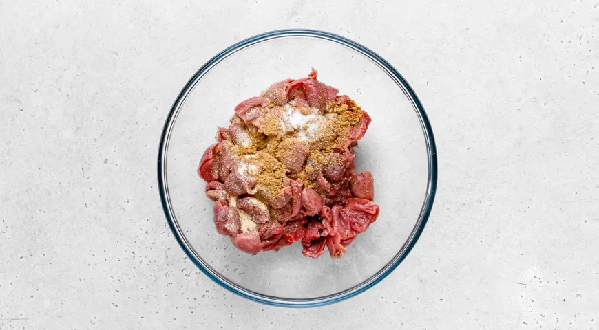 Куриные сердечки в кляре: шаг 3