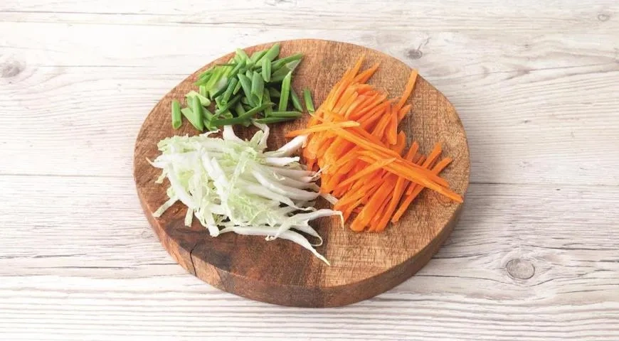 Лапша с индейкой в арахисовом соусе: шаг 3