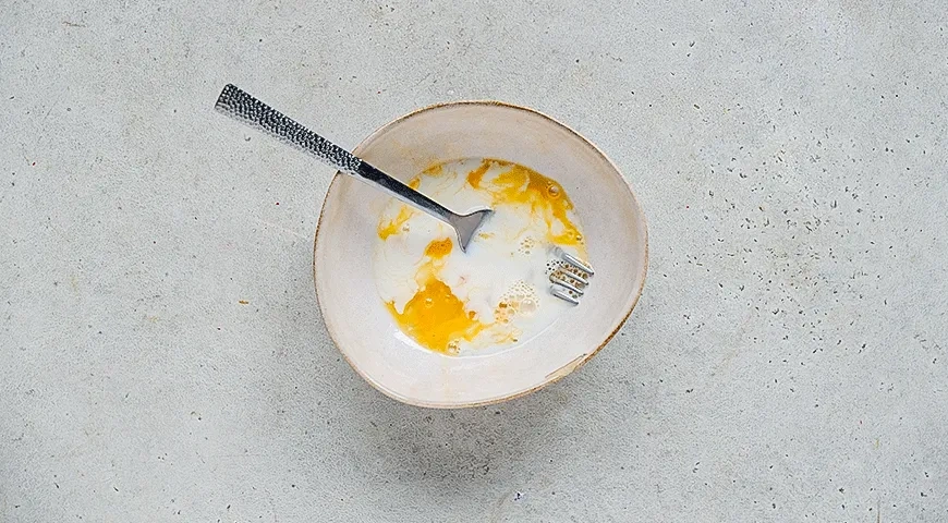 Ленивые круассаны с миндалем: шаг 3