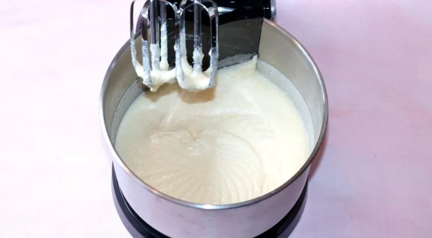 Ленивый кулич со вкусом шоколада и цитруса: шаг 3