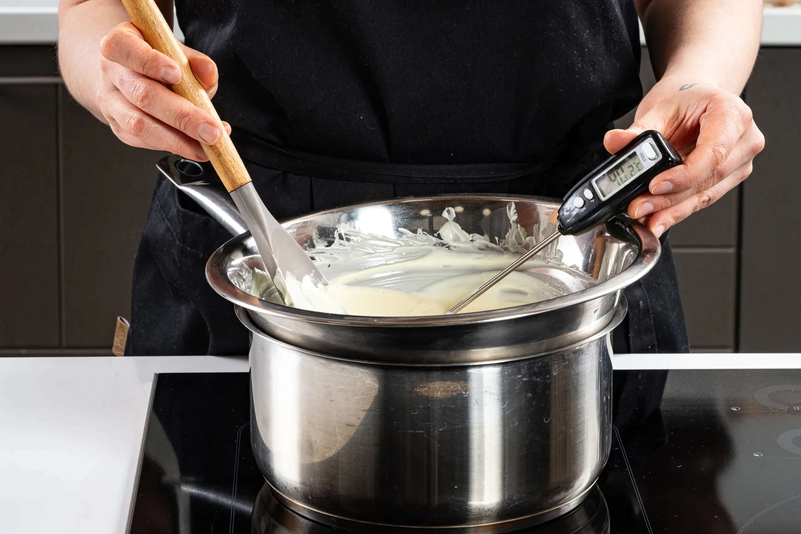 Шаг 3: Маленькие шоколадные яйца с соленой карамелью