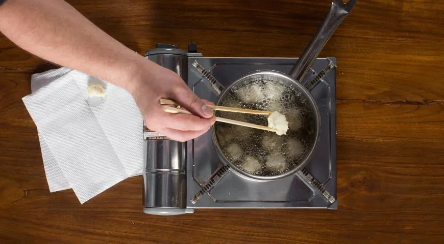 Малоглазый макрурус, жаренный на сильном огне с овощами: шаг 3