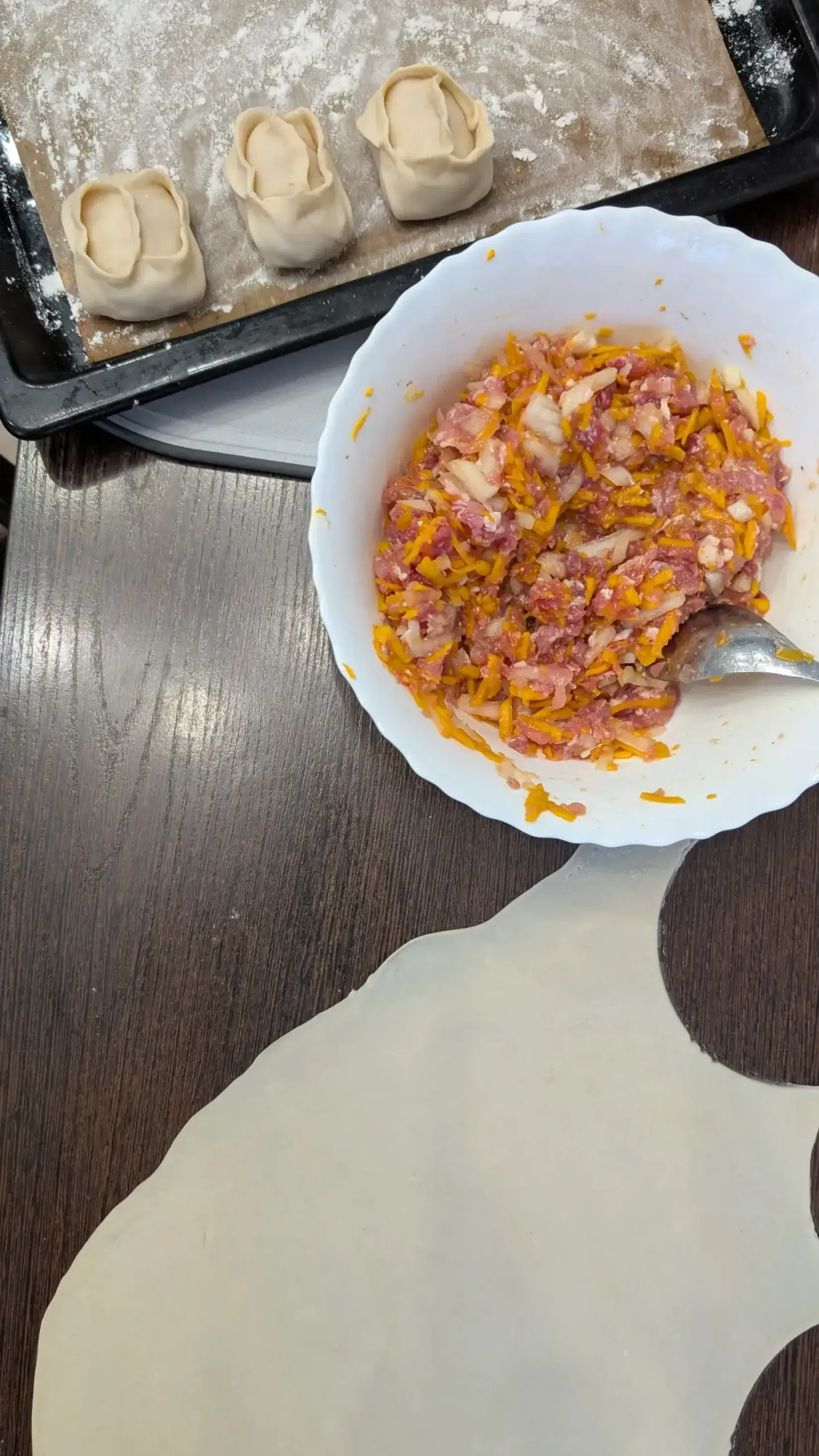 Манты праздничные с тыквой: шаг 3