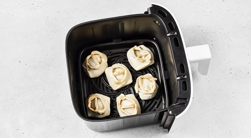 Манты в аэрогриле: шаг 3