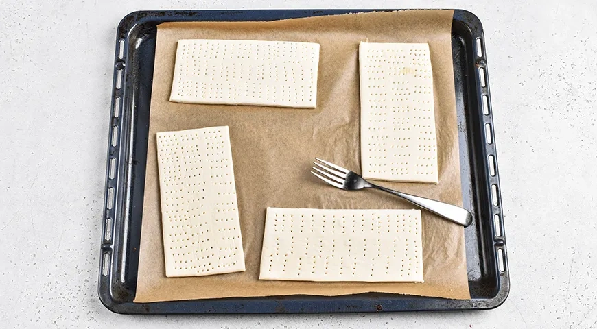 Наполеон с вареной сгущенкой: шаг 3