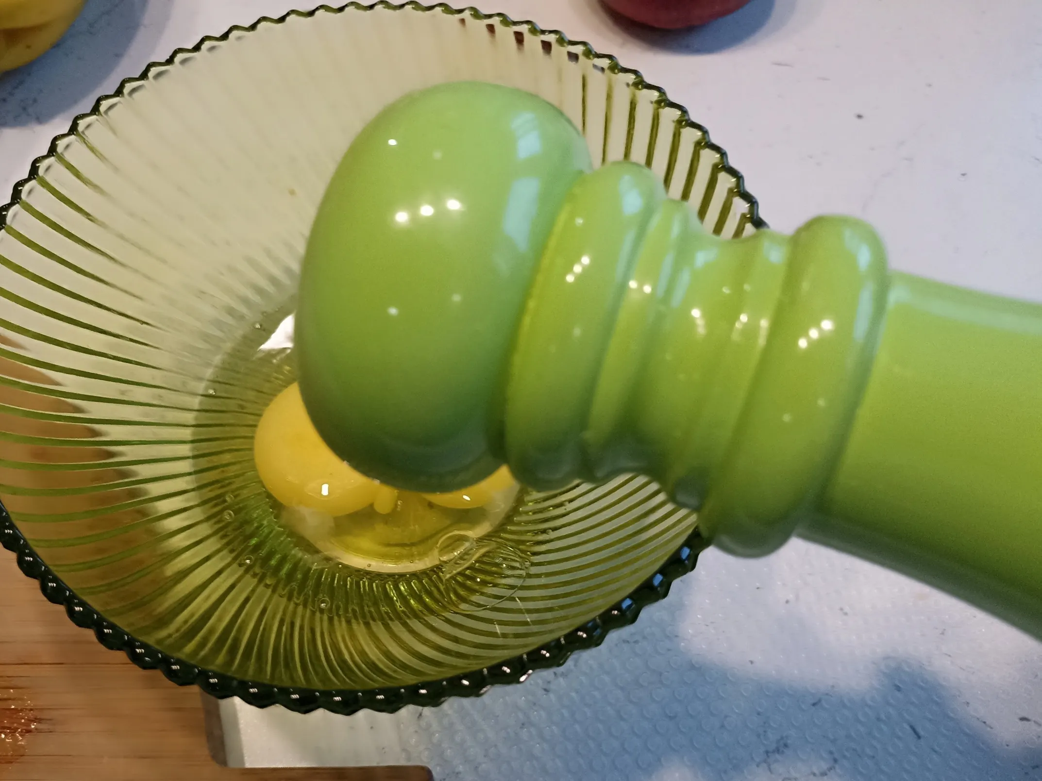 Шаг 3: Омлет с томатами и сыром в мультипекаре