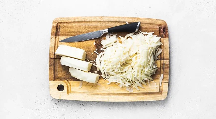 Осетинский пирог с капустой (Кабускаджин): шаг 3