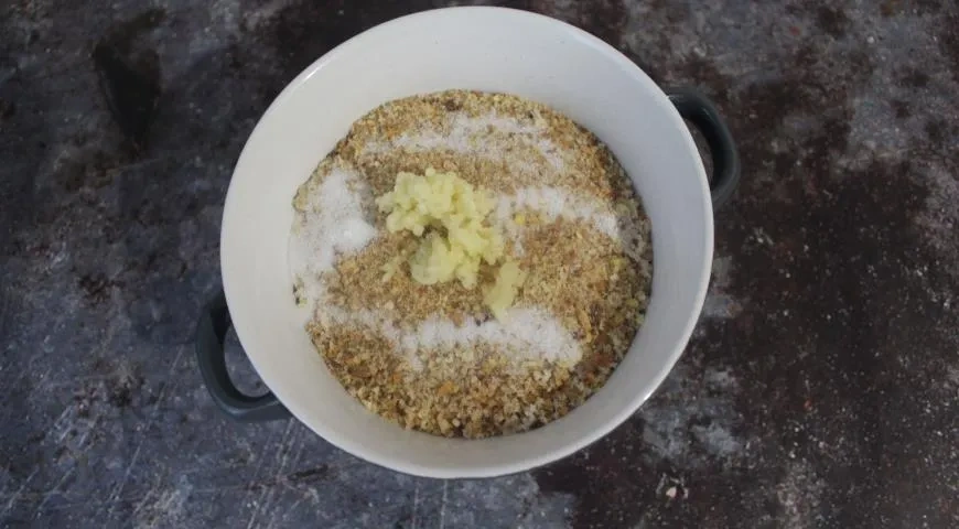 Отбивные из свинины на сковороде: шаг 3