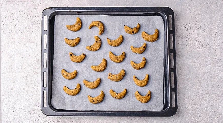 Овсяно-гречневое печенье «Полумесяцы»: шаг 3