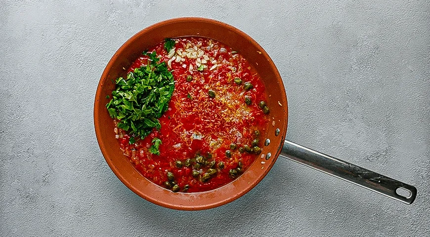 Паста с томатами и тунцом: шаг 3