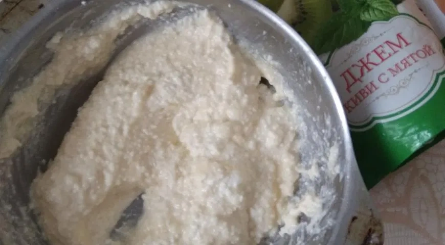 Пирог с творогом и джемом киви с мятой от Махеевъ к 23 февраля: шаг 3