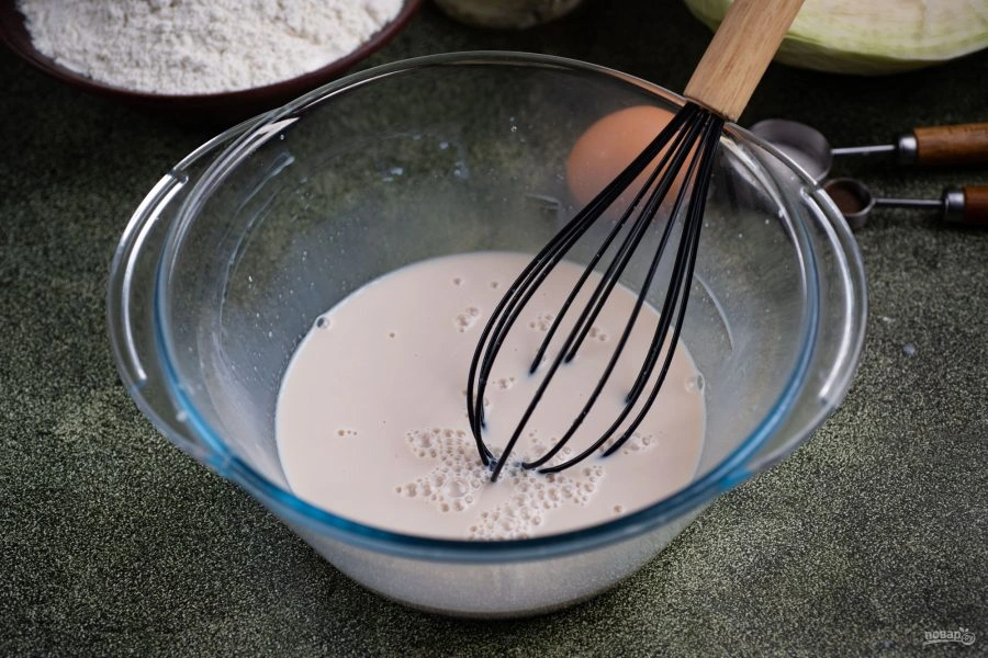 Шаг 3: Пирожки с капустой в духовке