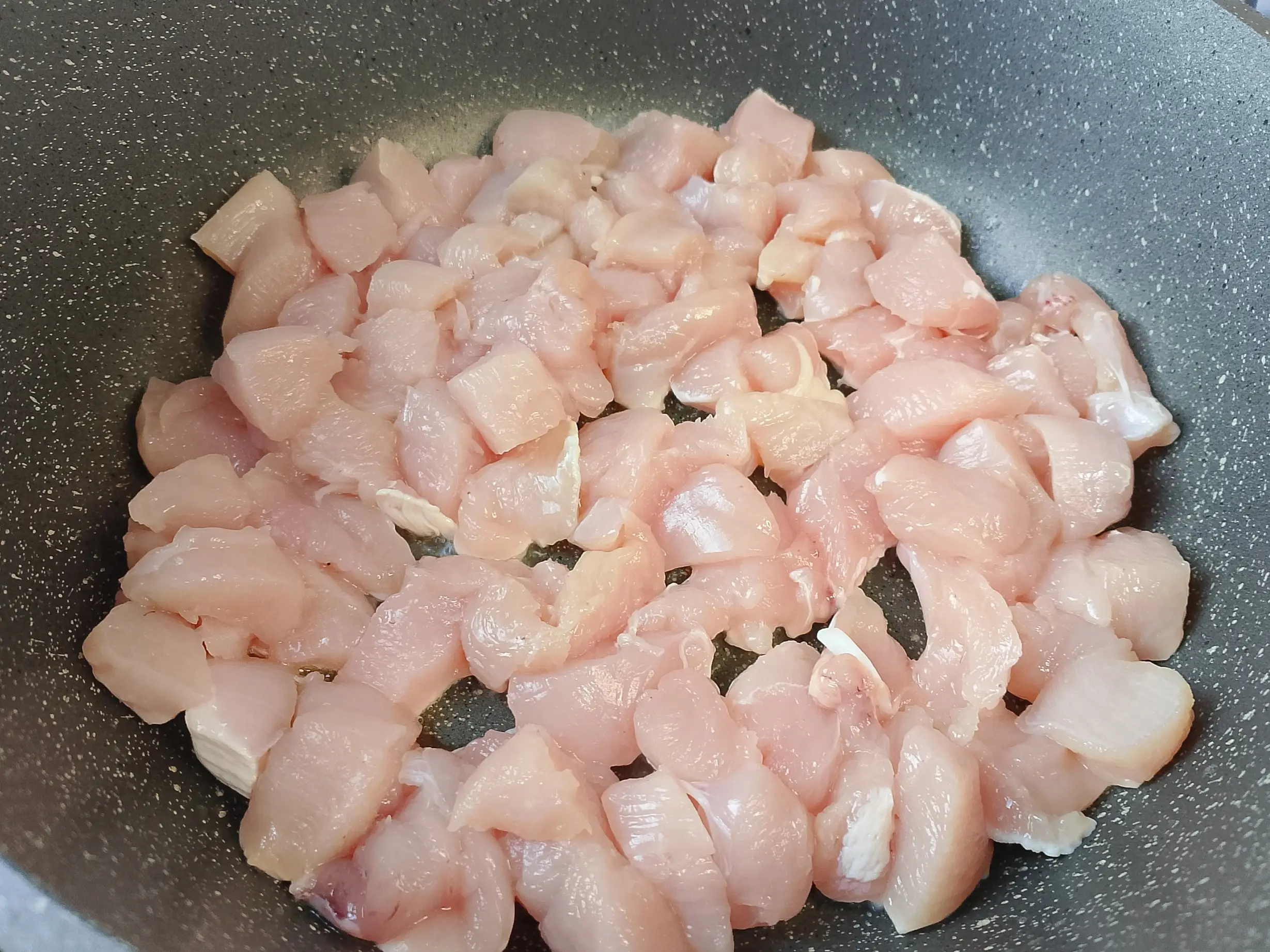 Шаг 3: ПП-рецепт куриное филе с черри и брокколи