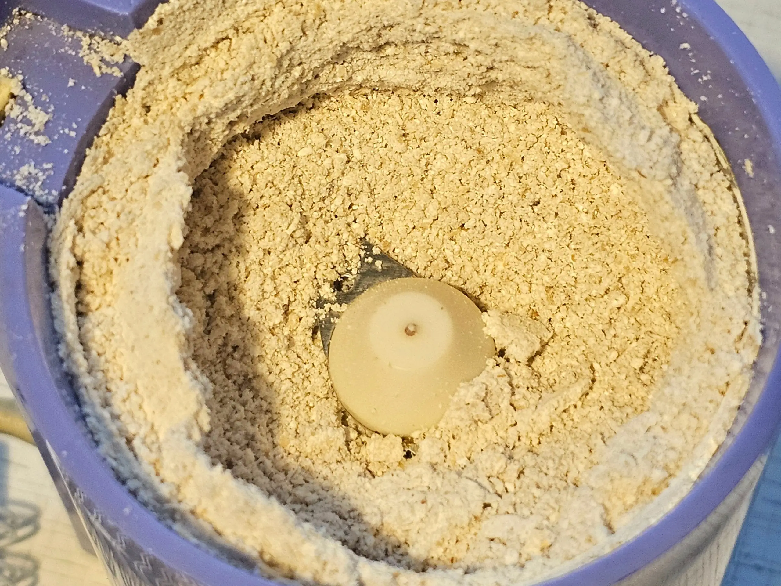 Шаг 3: ПП-сырники с геркулесом без муки