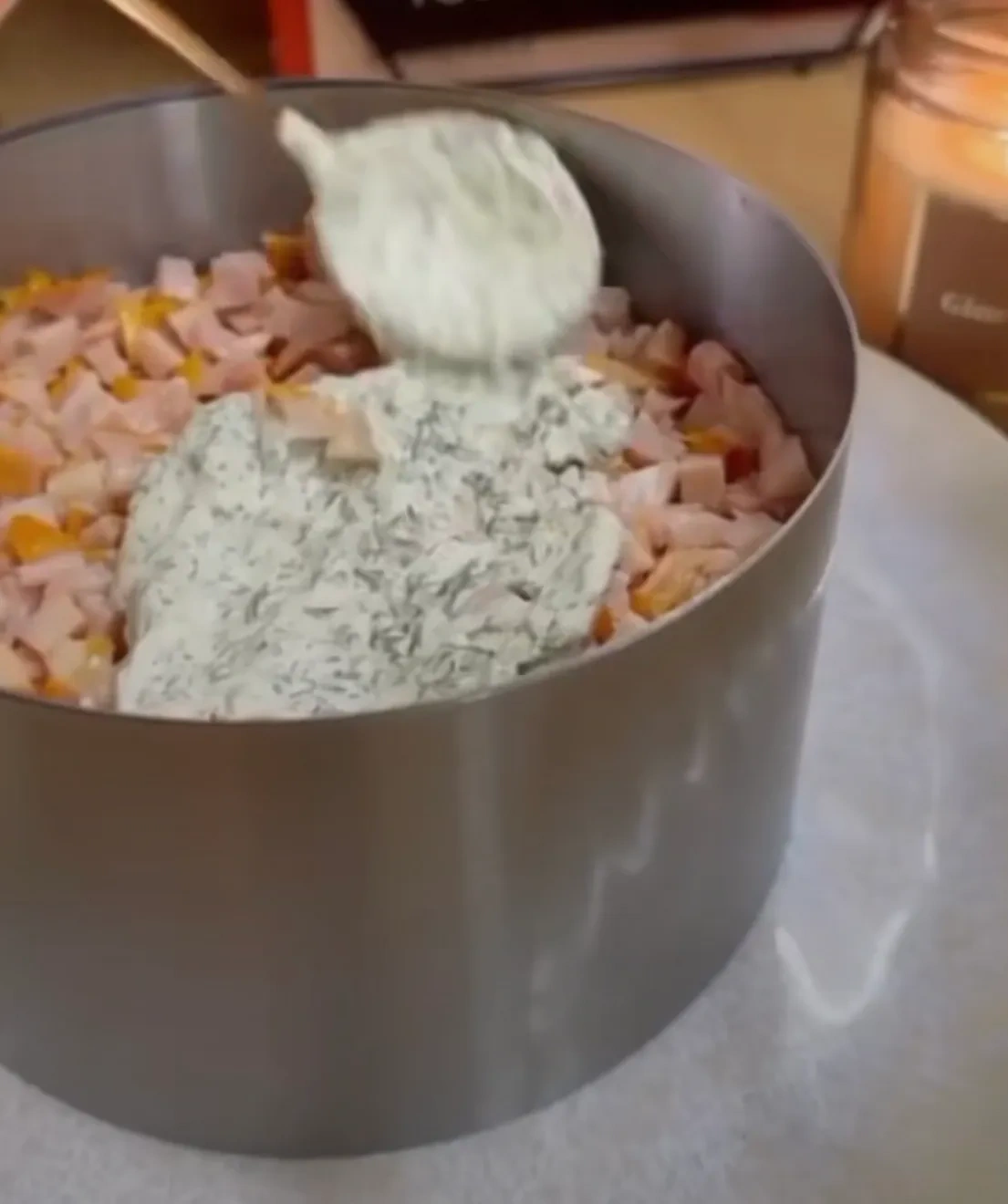 Праздничный салат с грибами: шаг 3