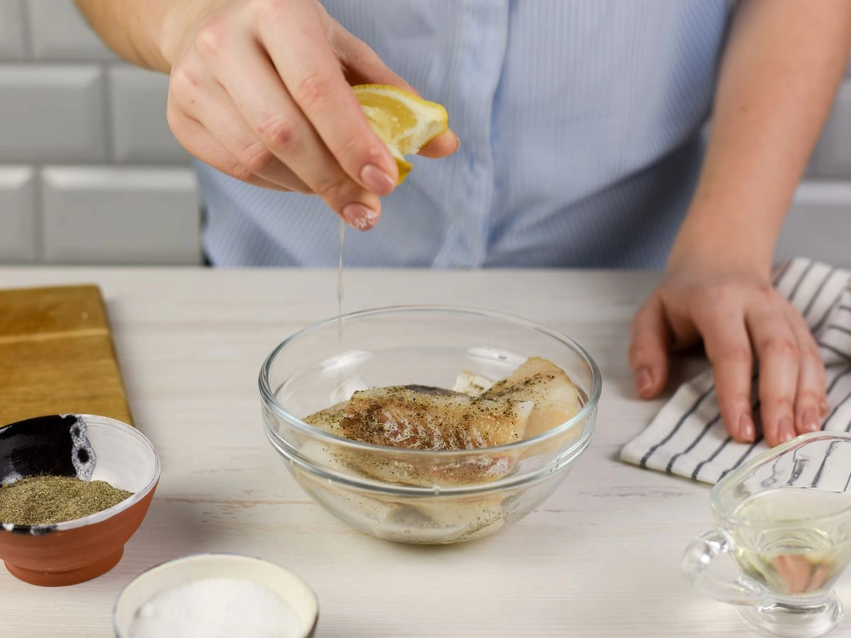 Шаг 3: Простой рецепт минтая в кляре