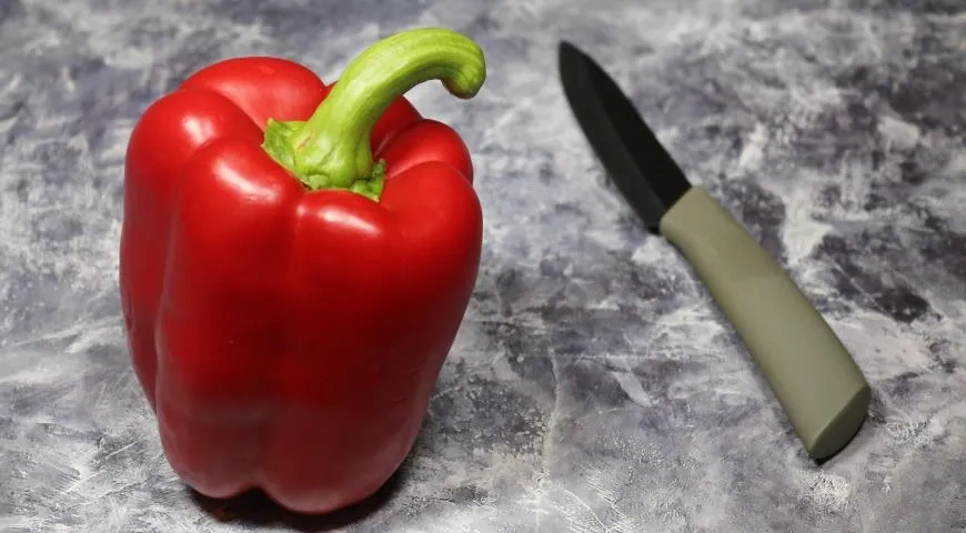 Простые канапе на шпажках: шаг 3