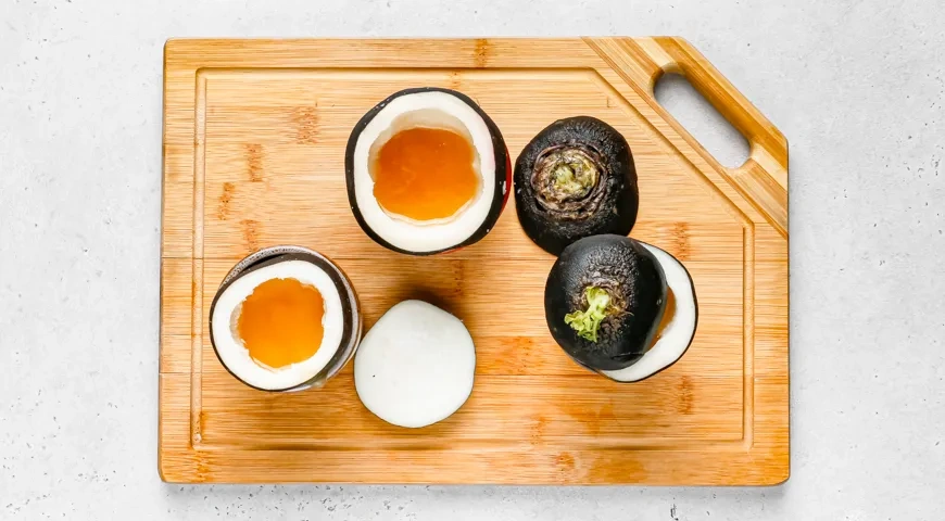 Редька с медом от кашля: шаг 3