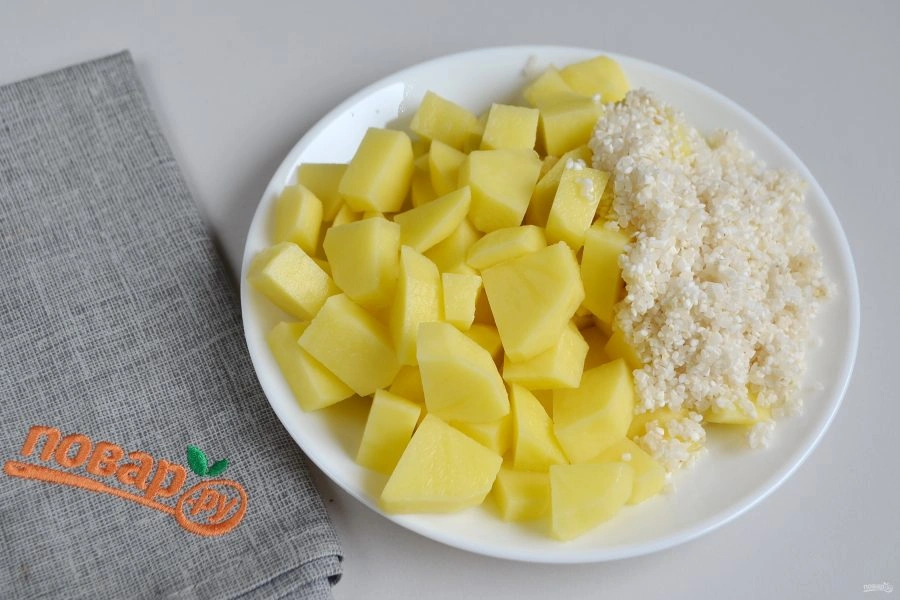 Шаг 3: Рыбный суп с солеными огурцами