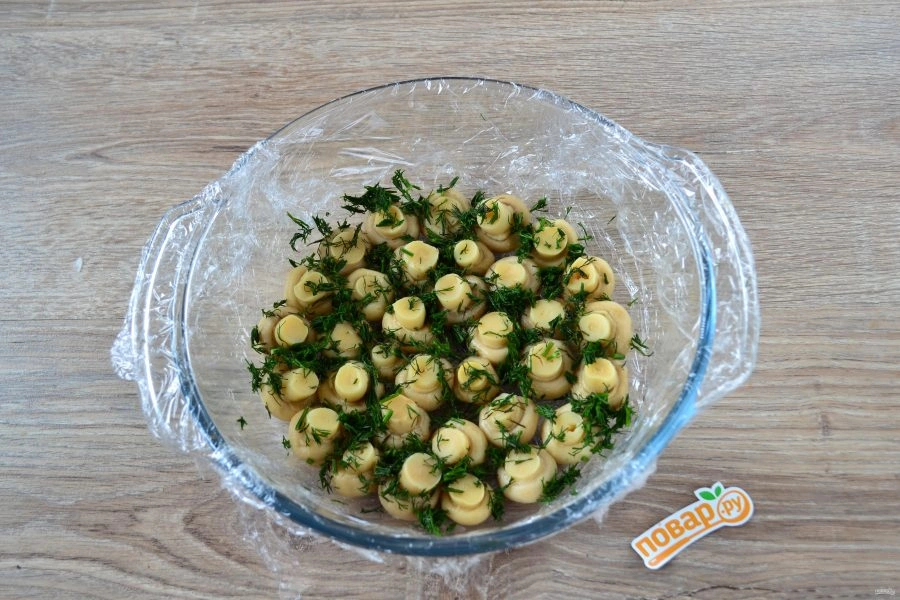 Шаг 3: Салат грибная поляна