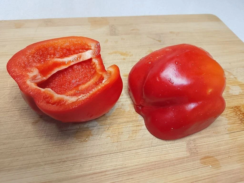 Шаг 3: Салат из краснокочанной капусты