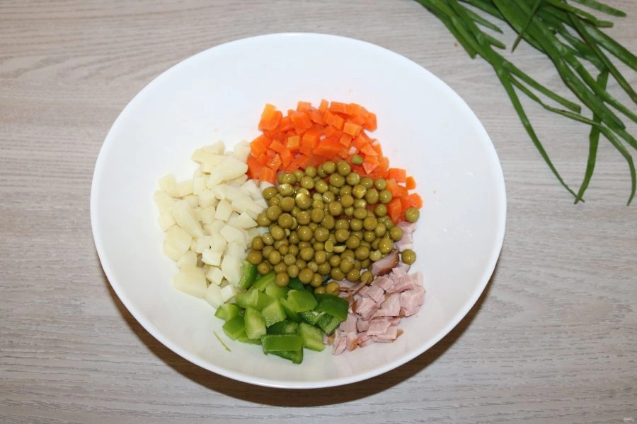 Шаг 3: Салат киевский