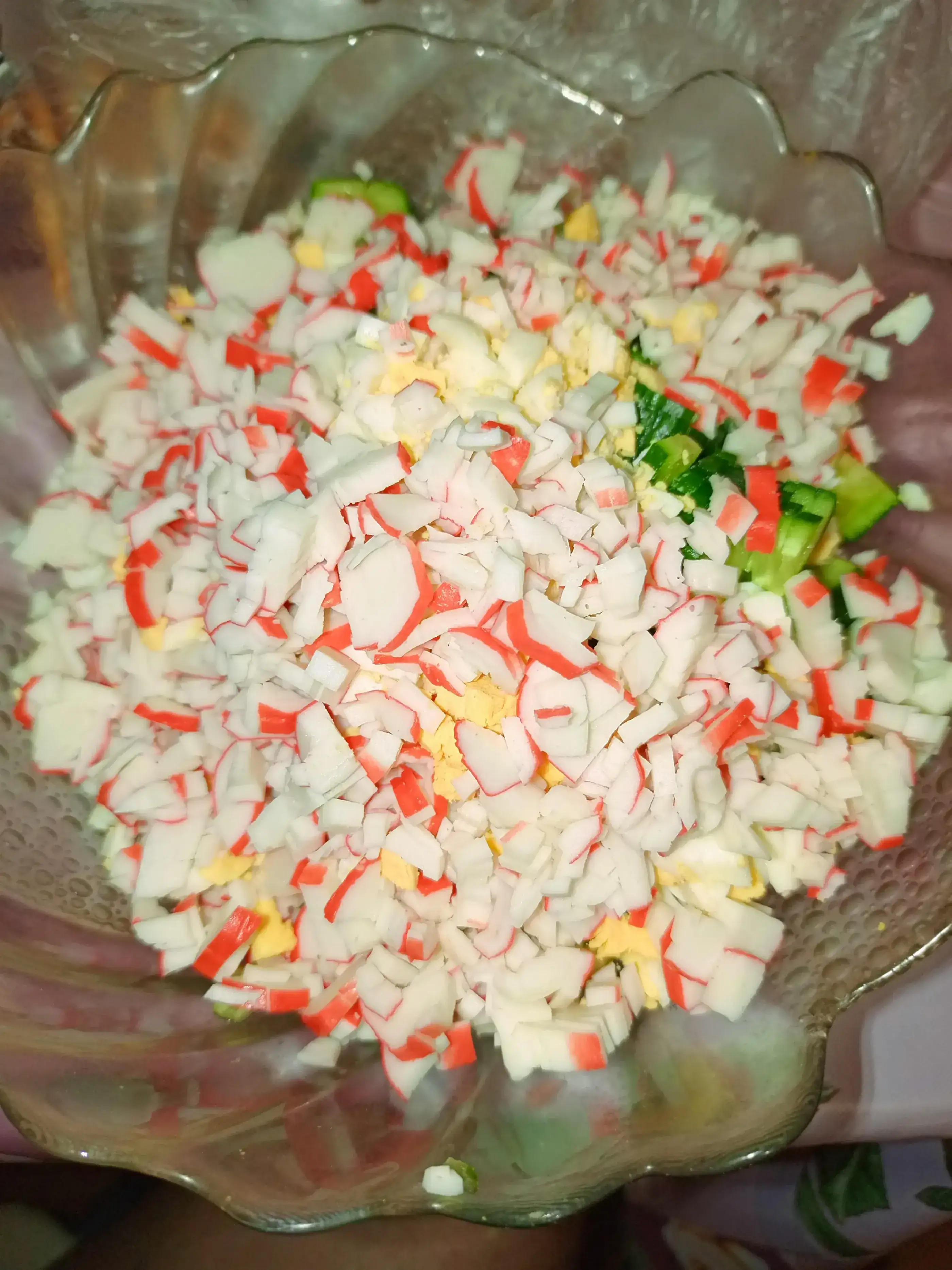 Салат Крабовый: шаг 3