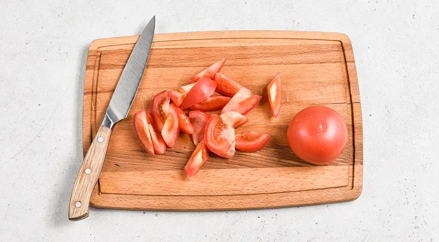 Салат «Лаззат» с хрустящими баклажанами: шаг 3