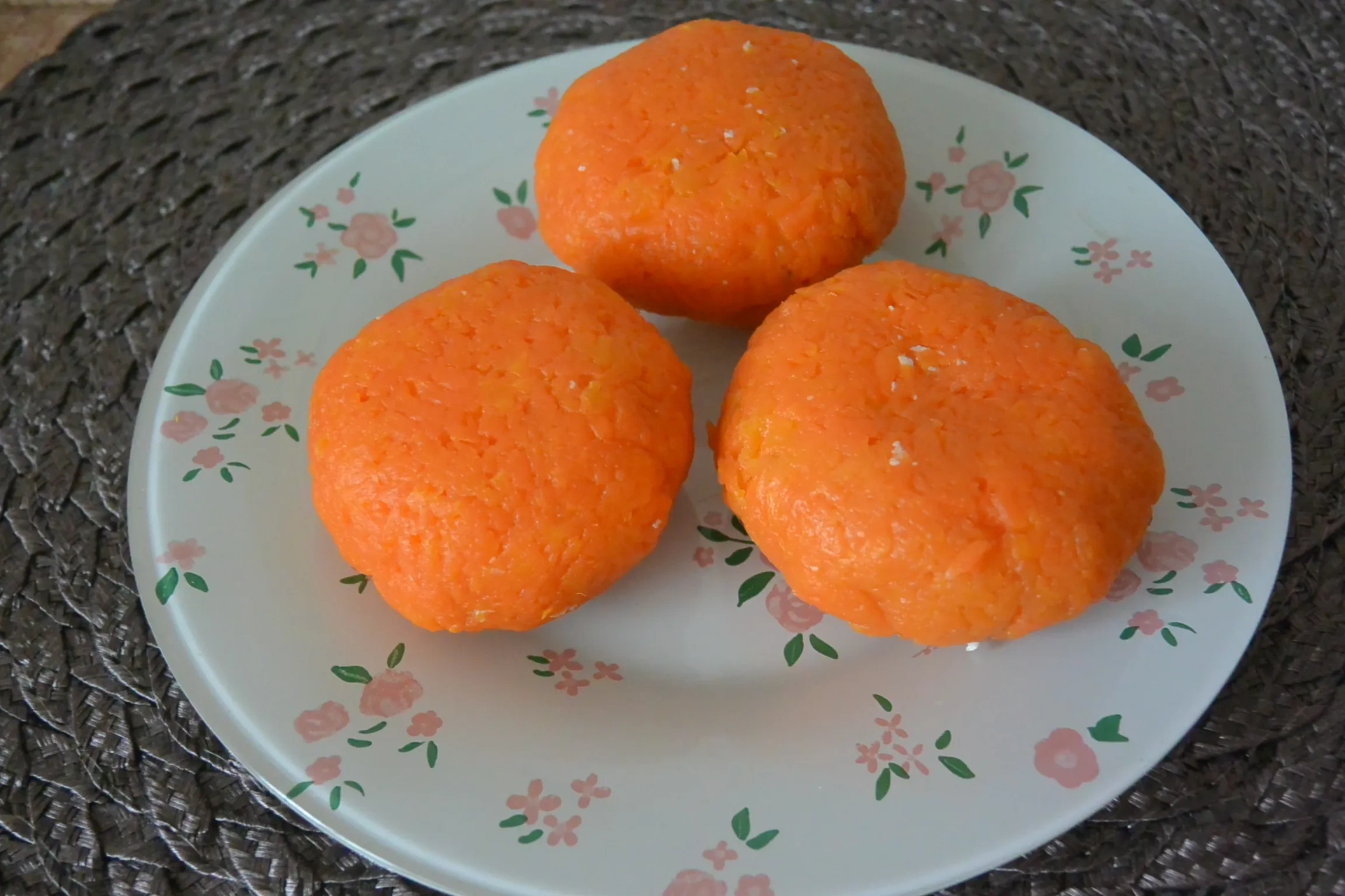 Салат «Мандаринки»: шаг 3