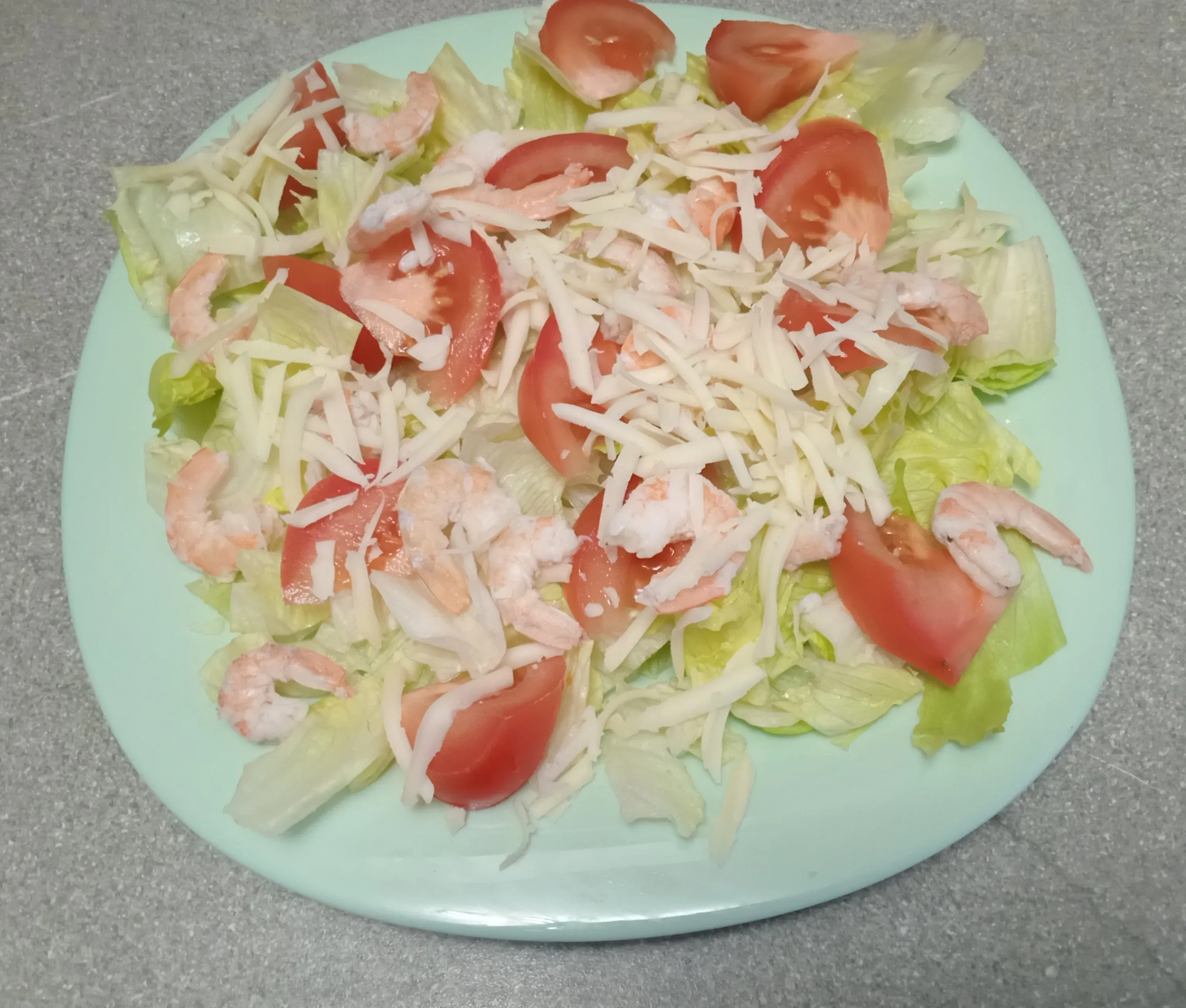 Салат с креветками и медовой заправкой: шаг 3