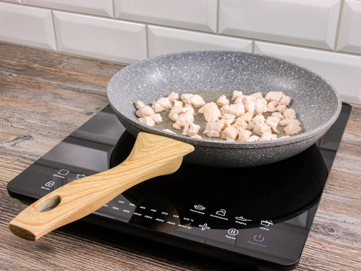 Шаг 3: Салат с курицей и фасолью