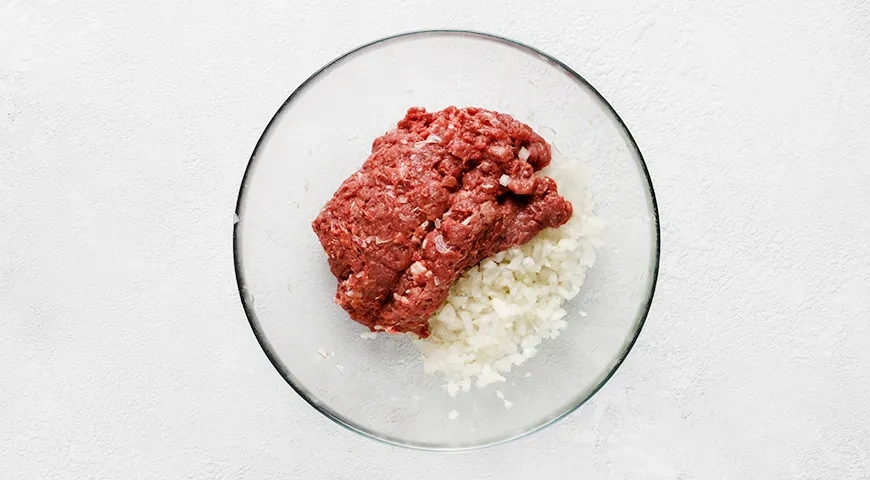 Самбуса по-таджикски – пирожки с мясной начинкой: шаг 3